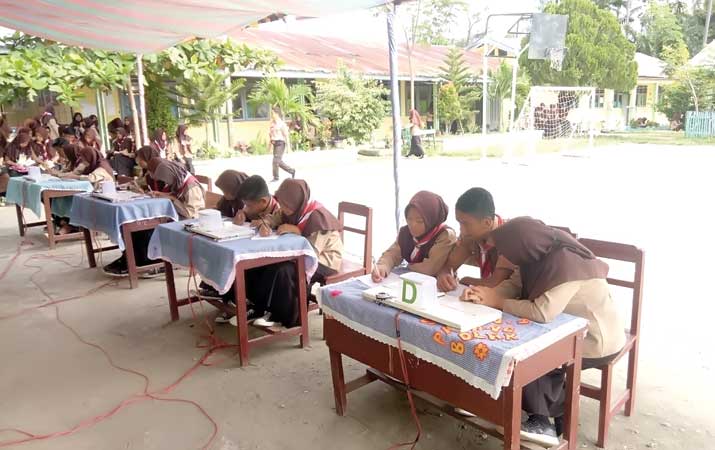 Lomba cerdas cermat antar kelas