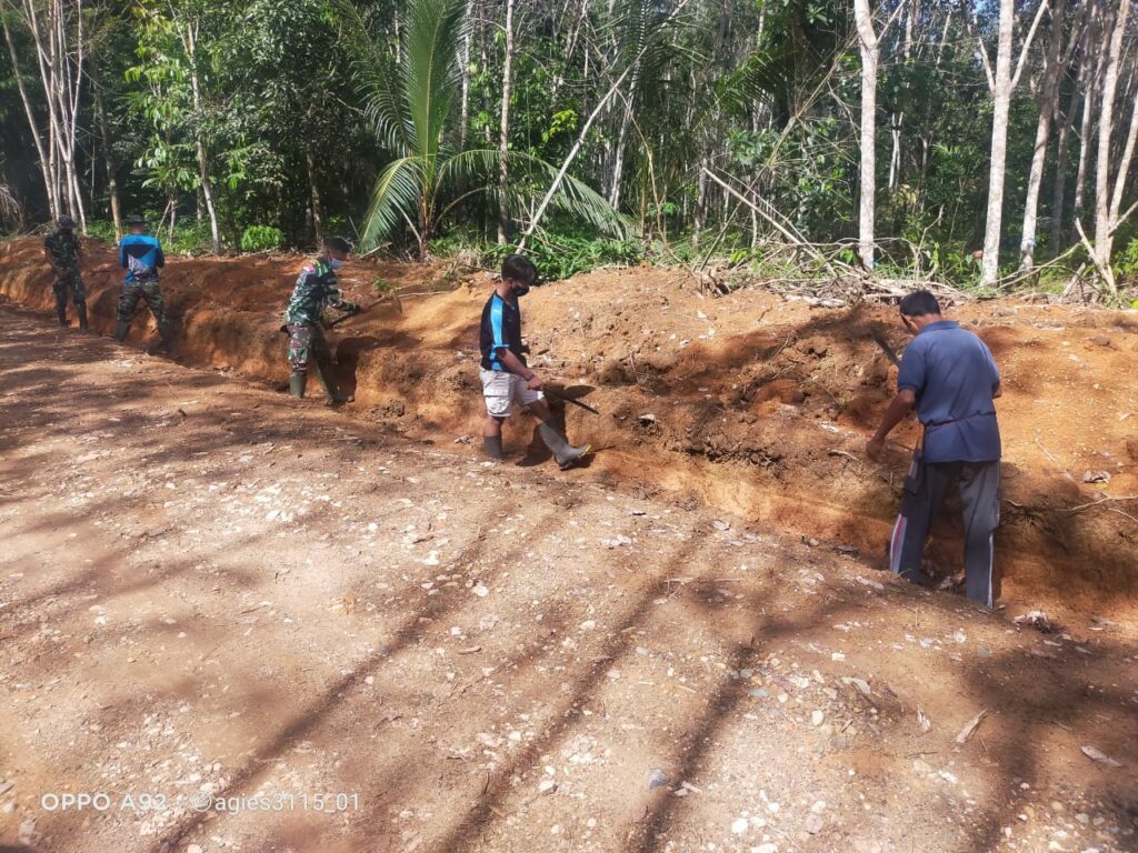 Manfaat Pembangunan Drainase Desa