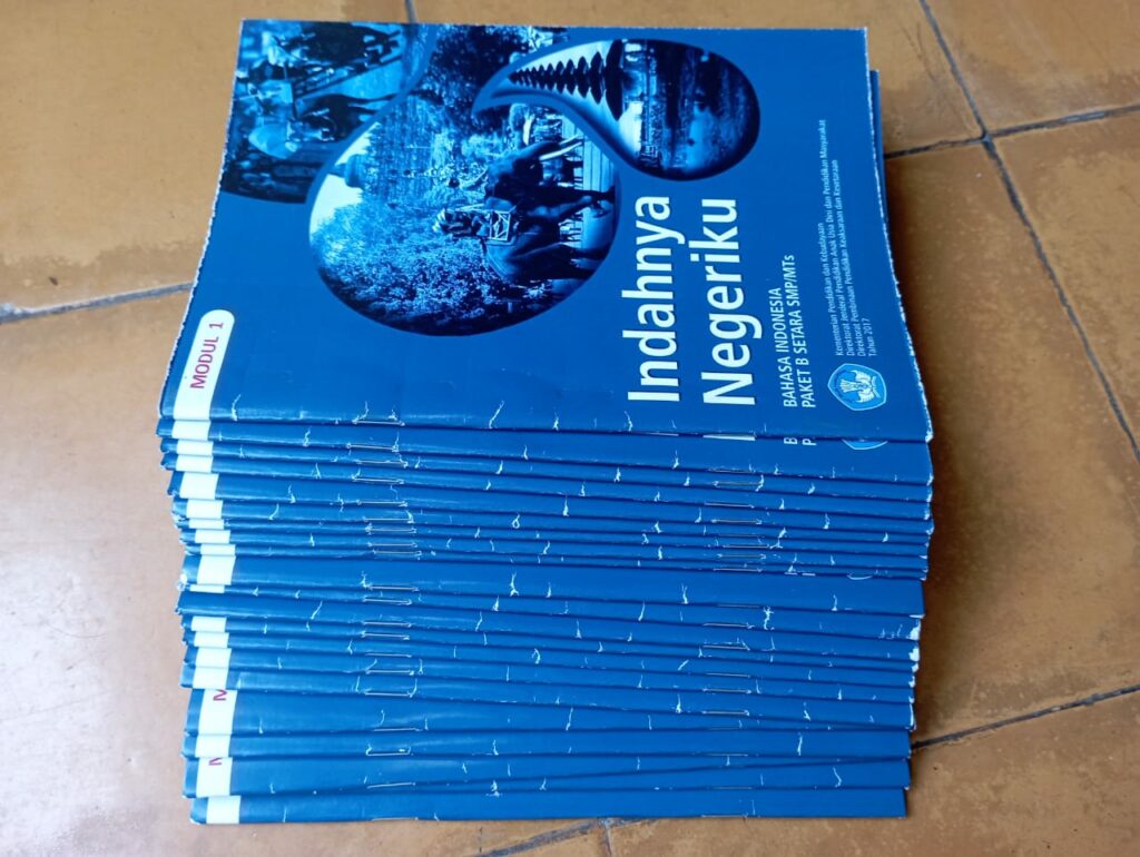 Teknik Pengadaan Buku